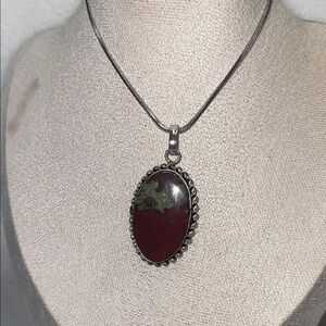 Elegant dragon blood Red Pendant Necklace